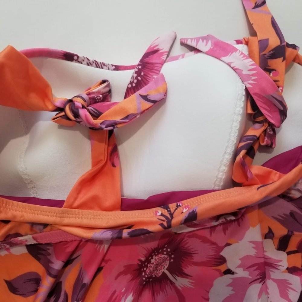 Becca Etc Plus Size in Full Bloom Printed Tankini Top 0X - Picture 8 of 10